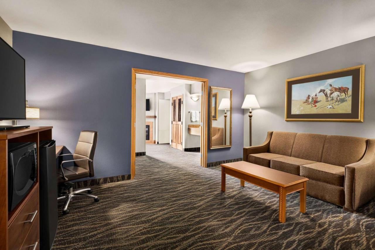 Americinn By Wyndham Laramie Near University Of Wyoming Exterior photo