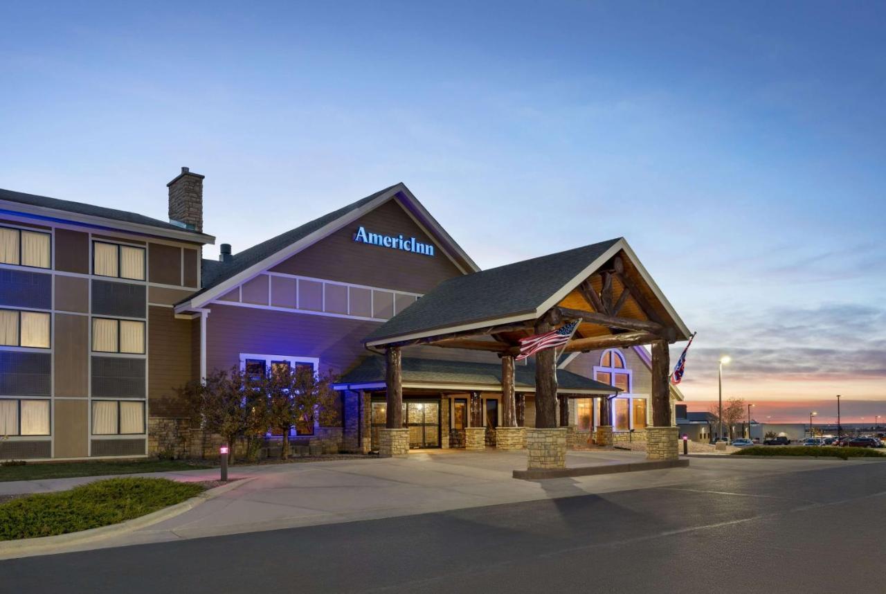Americinn By Wyndham Laramie Near University Of Wyoming Exterior photo